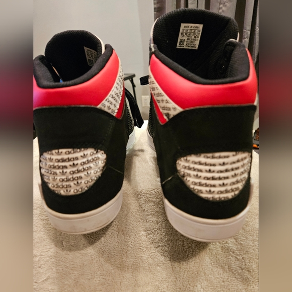 ADIDAS HARD COURT HIGH TRANSMISSION PACK SNEAKERS - Picture 5 of 5